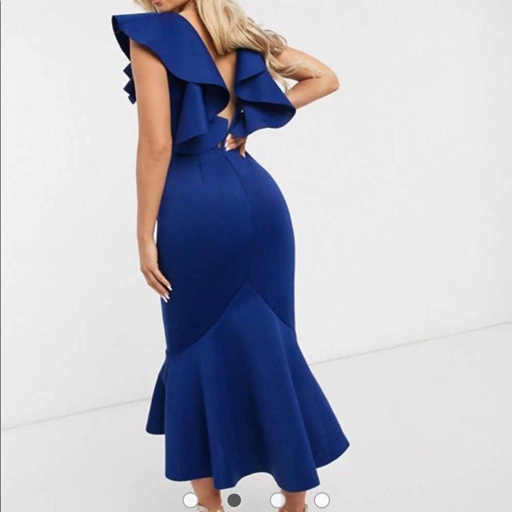 ruffle v neck scuba dress